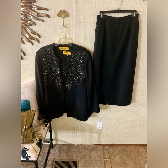 Psalm CIV Black With Rhinestone Three Piece Skirt Suit Size 20 - Picture 1 of 4
